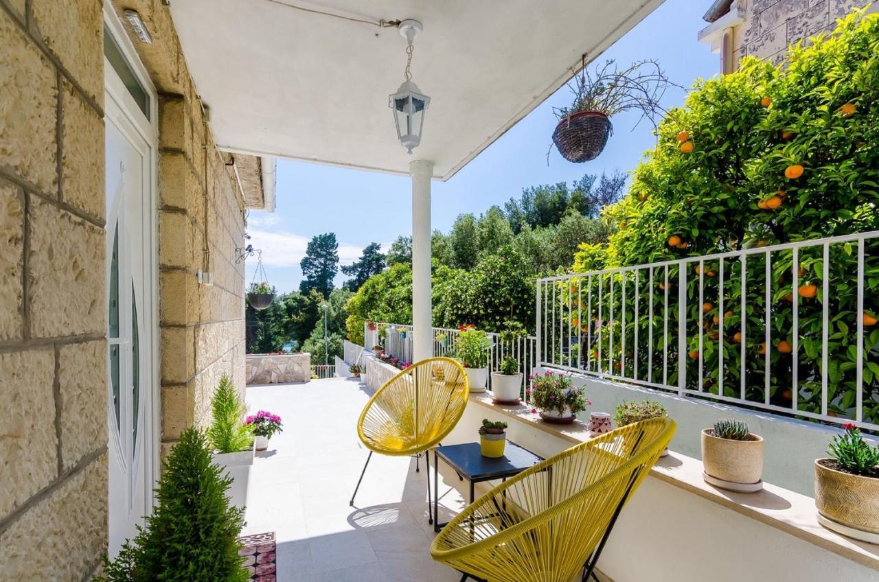Holiday Home Lungo Mare Mlini Exterior foto