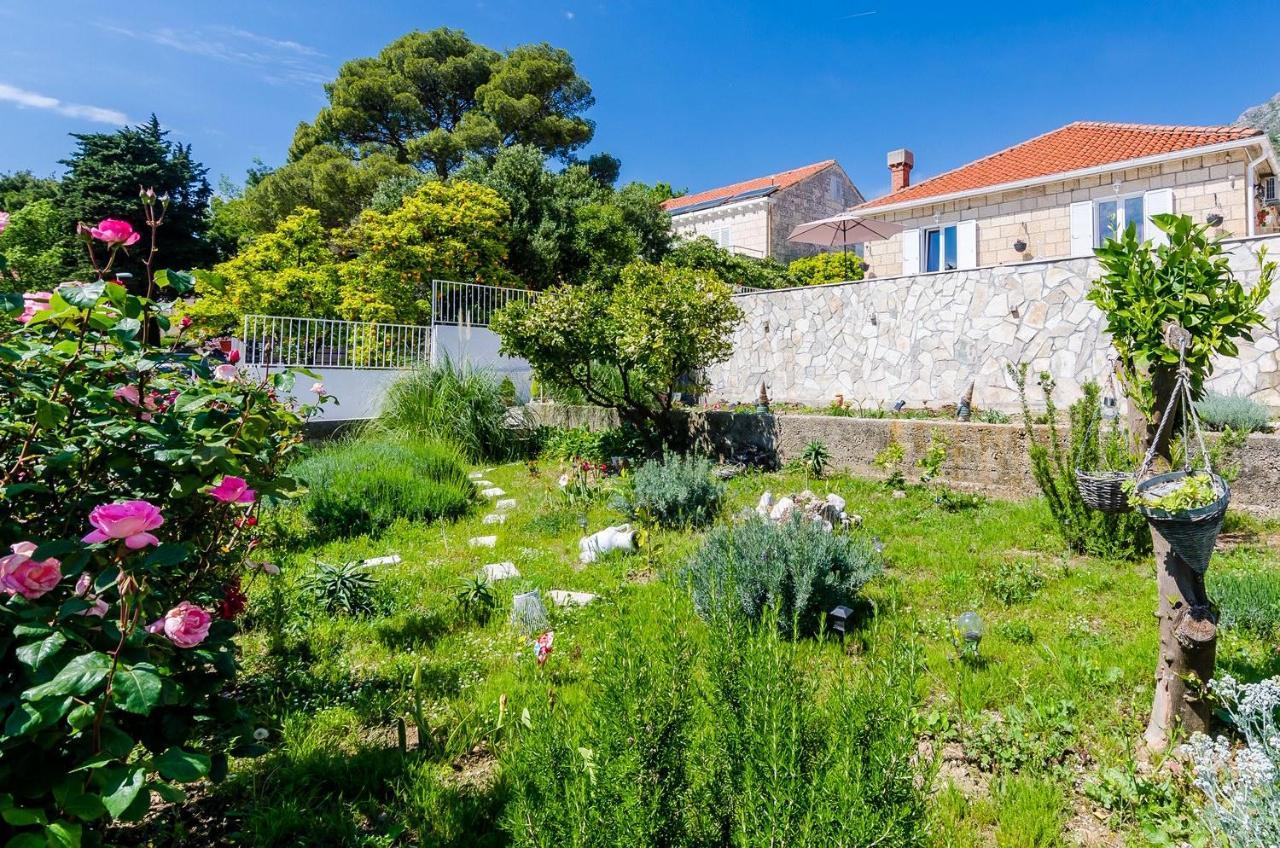 Holiday Home Lungo Mare Mlini Exterior foto